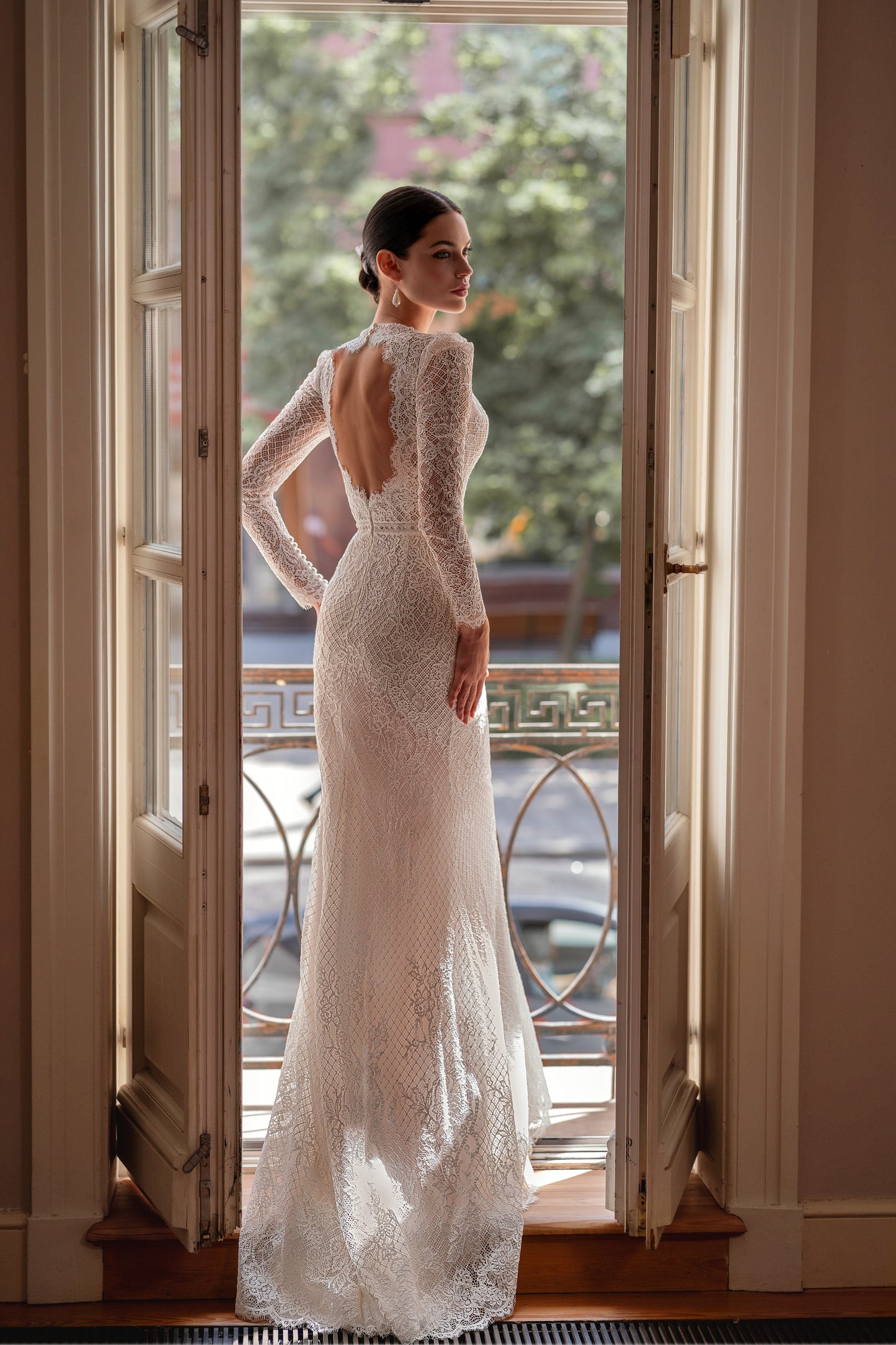 DIDIAN Modern Lace Wedding Dress