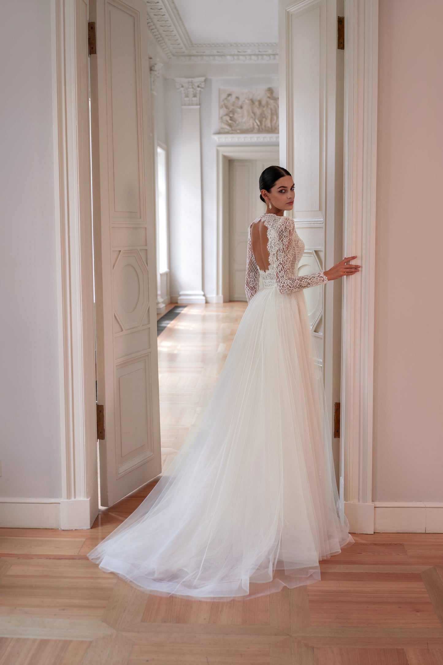 DIDIAN Modern Lace Wedding Dress