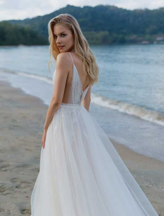 ARMEL- Sensuāla Bohēmijas kāzu kleita