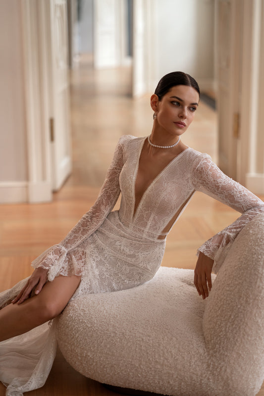 LAMBI moderna kāzu kleita