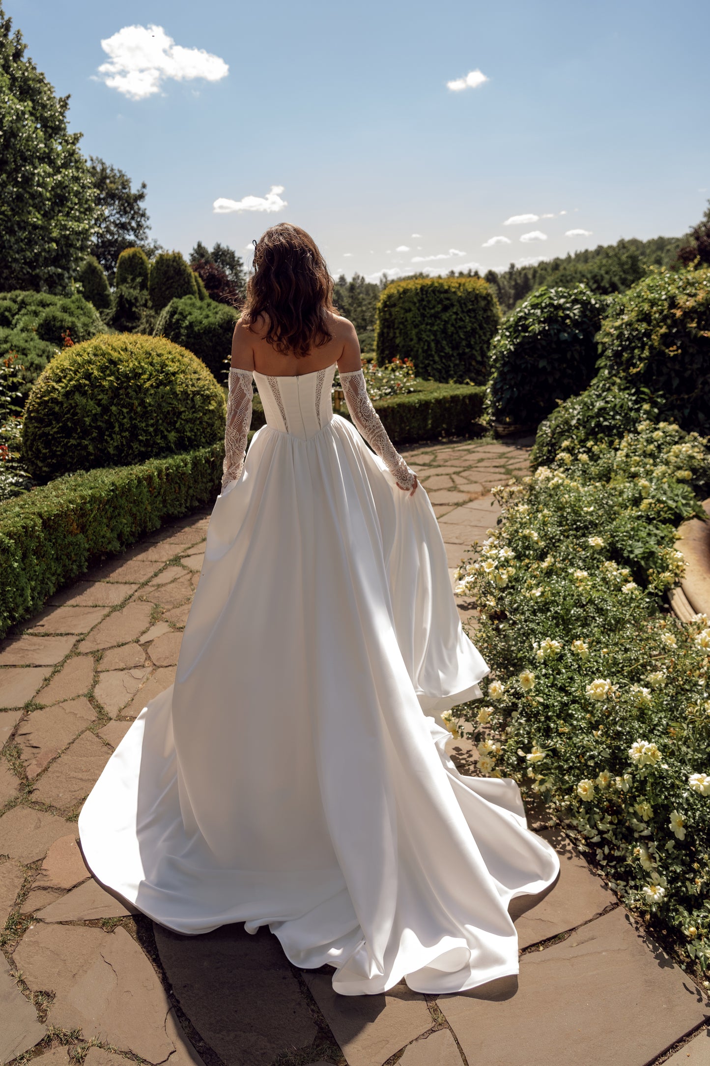 LEONA Modern satin wedding dress