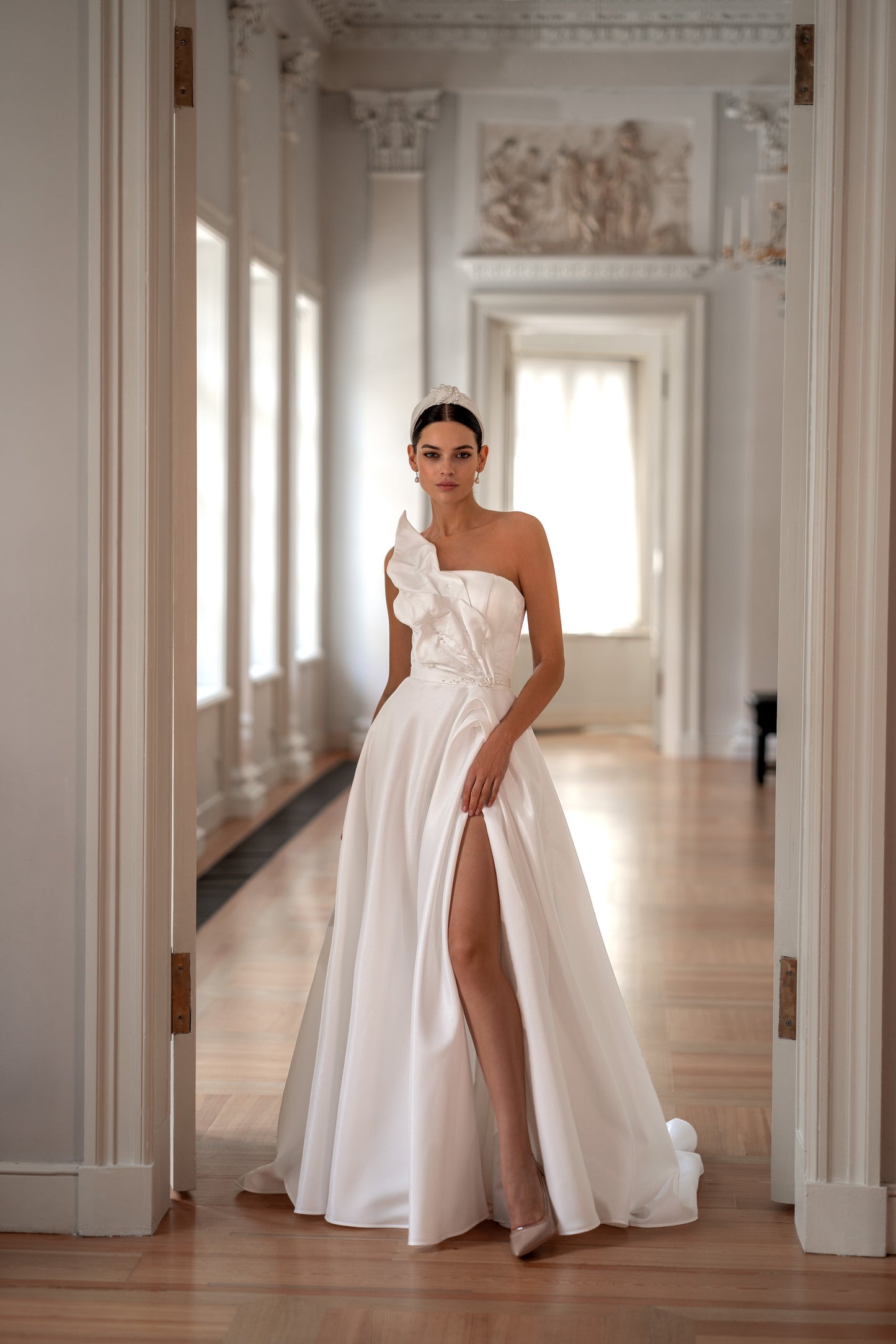 BIRSEN- Elegant satin wedding dress