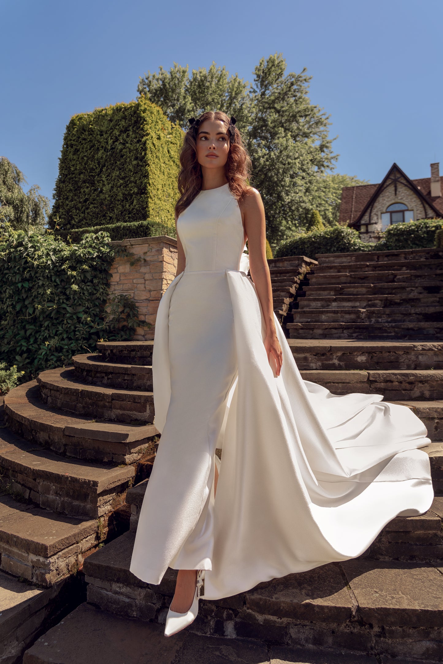 HAYLEY-Wedding dress with removable skirt