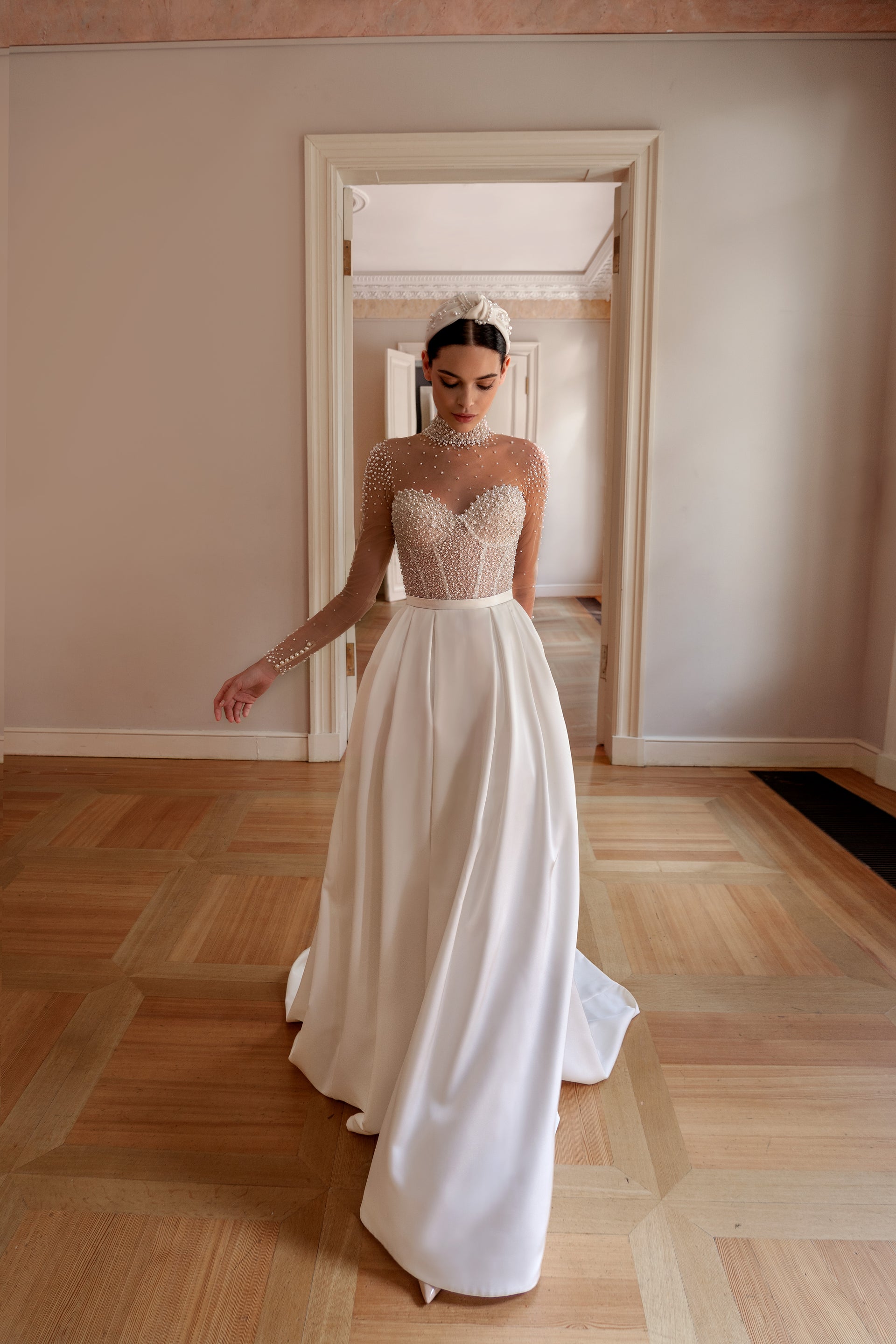 beaded pearl wedding dress SAMIRA Shiny pearl wedding dress M / A-line