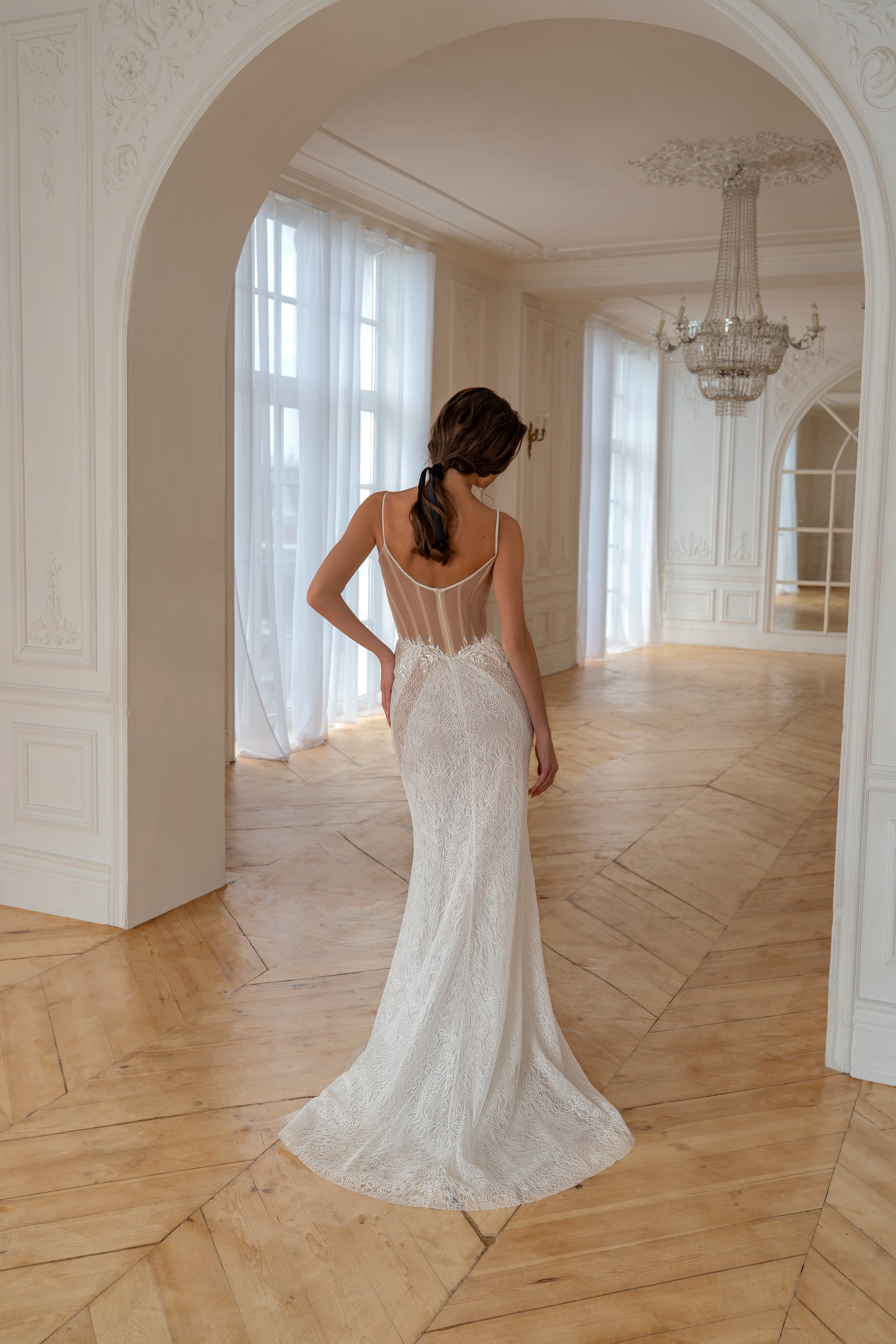 SONIA Fitted Lace Corset Wedding Dress FIORE SONIA Fitted Lace Corset Wedding Dress FIORE