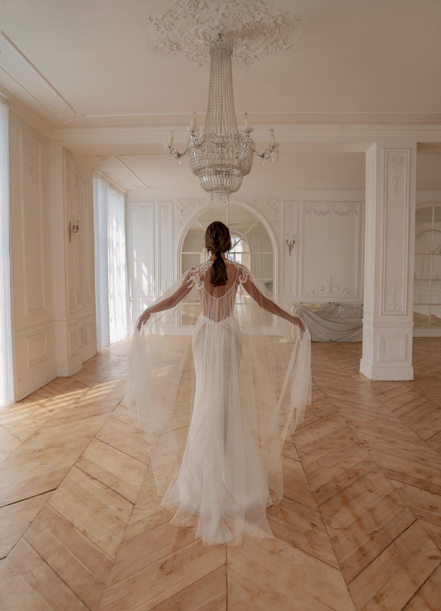 SONIA Fitted Lace Corset Wedding Dress